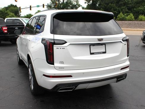 Used 2021 Cadillac XT6 Sport AWD/4WD image 5