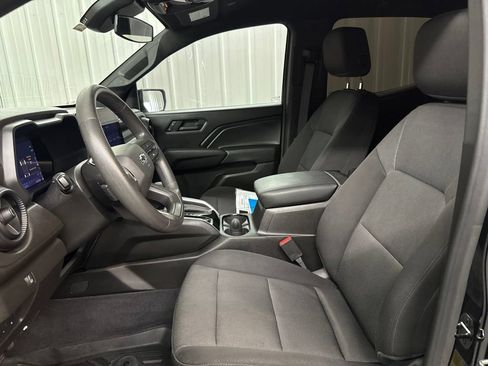 Used 2023 Chevrolet Colorado Trail Boss w/ Advanced Trailering Package AWD/4WD image 11