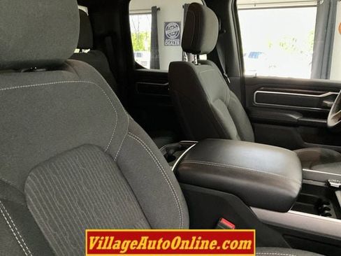 Used 2020 RAM 1500 Big Horn AWD/4WD image 32