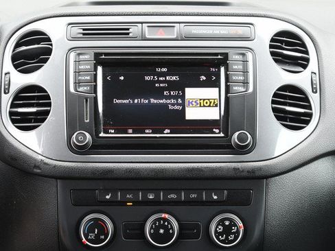 Used 2017 Volkswagen Tiguan S AWD/4WD image 19