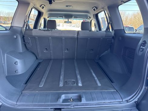 Used 2014 Nissan Xterra S w/ Value Package image 18