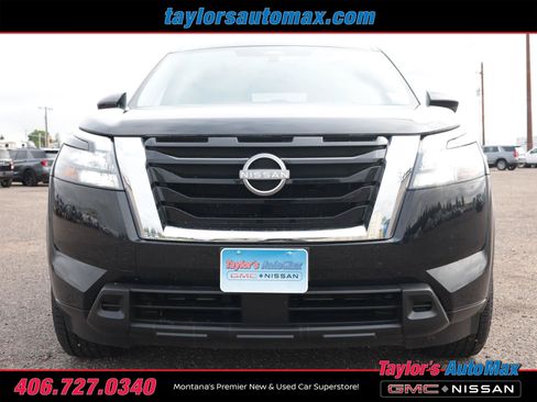 Used 2024 Nissan Pathfinder S AWD/4WD image 36