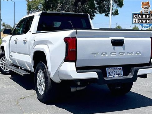 Used 2024 Toyota Tacoma SR5 RWD image 12