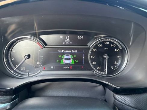 Used 2020 Cadillac XT5 Premium Luxury FWD image 12