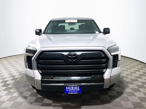 Certified 2025 Toyota Tundra Limited AWD/4WD image 2
