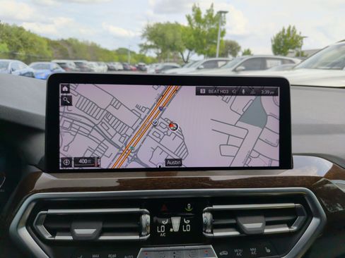 Used 2024 BMW X3 sDrive30i w/ Premium Package image 17