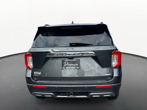 Used 2020 Ford Explorer XLT w/ Equipment Group 202A AWD/4WD image 4
