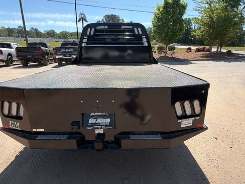New 2026 RAM 3500 Tradesman w/ Chrome Appearance Group AWD/4WD image 9