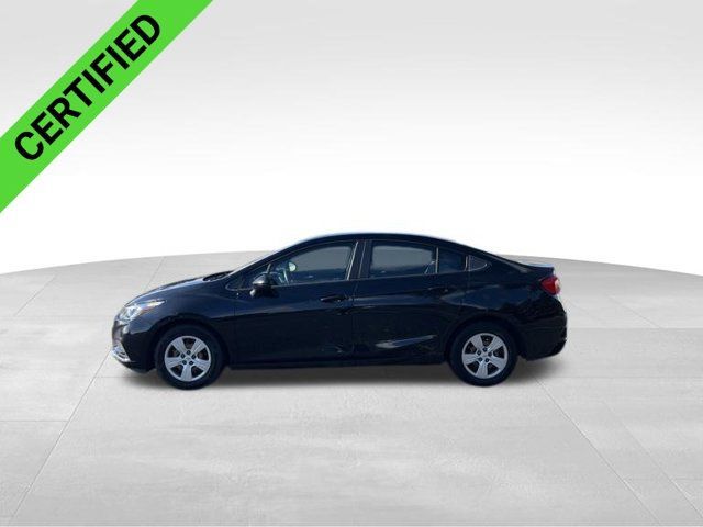 Certified 2018 Chevrolet Cruze LS FWD image 3