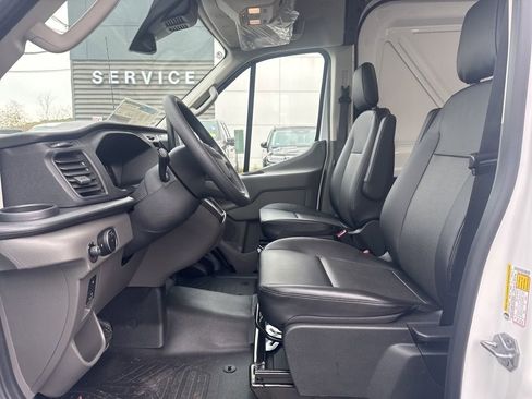 New 2026 Ford Transit 250 148 Medium Roof w/ Exterior Upgrade Package RWD image 41