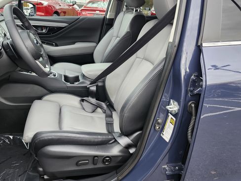 Used 2025 Subaru Outback Limited XT image 24