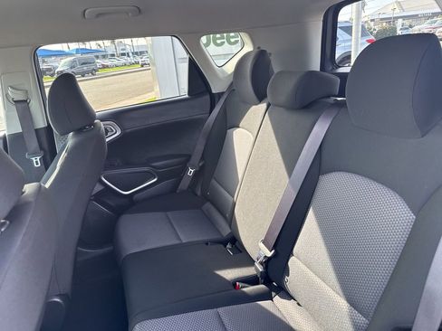 Used 2024 Kia Soul LX w/ Option Group 015 image 17