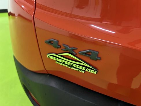 Used 2017 Jeep Renegade Trailhawk AWD/4WD image 12