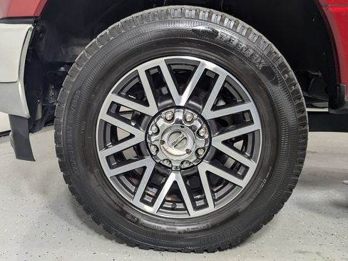 Used 2017 Ford F250 Lariat w/ Lariat Ultimate Package AWD/4WD image 8