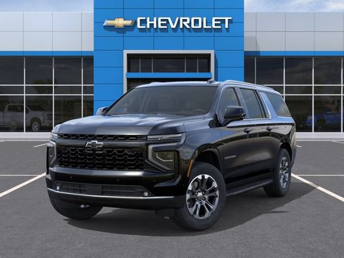 New 2026 Chevrolet Suburban LT w/ Comfort Package AWD/4WD image 6