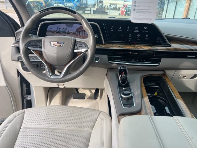 Used 2021 Cadillac Escalade ESV Sport Platinum AWD/4WD image 23