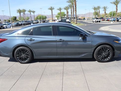 Certified 2020 Toyota Avalon XSE w/ All Weather Liner Package image 4