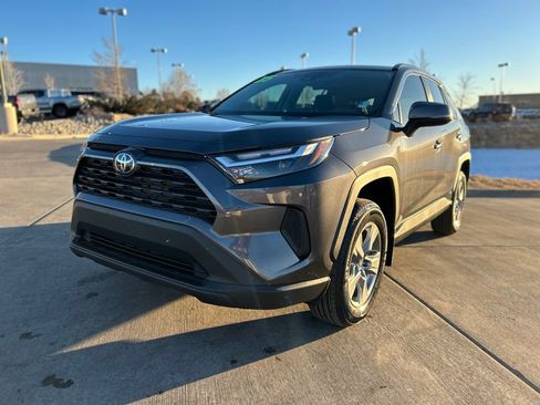 Used 2025 Toyota RAV4 XLE w/ Convenience Package image 3