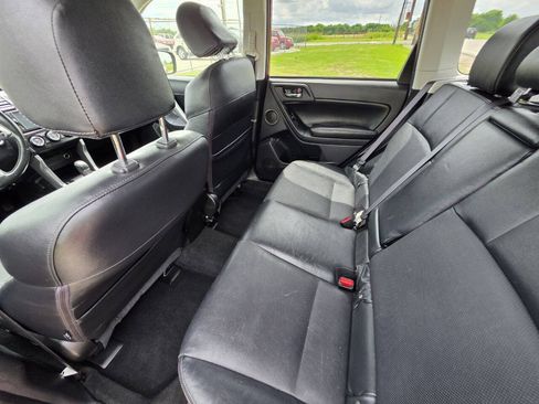 Used 2014 Subaru Forester 2.0XT Touring AWD/4WD image 6