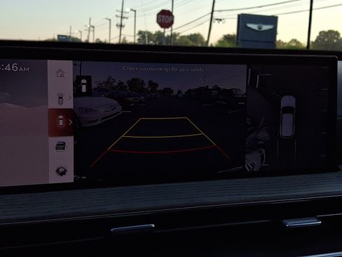 Certified 2025 Genesis GV80 3.5T Prestige AWD/4WD image 20