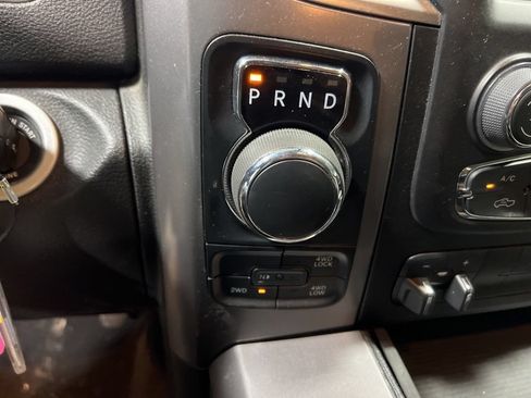 Used 2023 RAM 1500 Classic SLT w/ Trailer & Traction Group AWD/4WD image 27