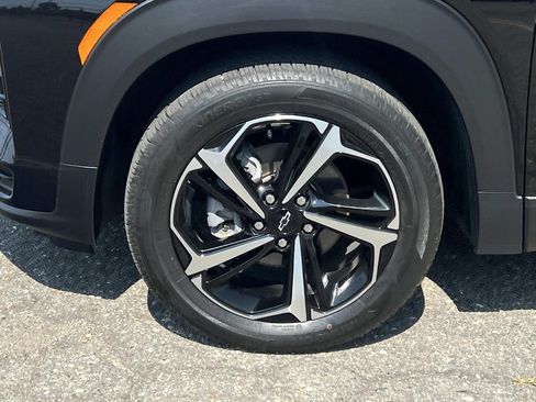 Used 2023 Chevrolet TrailBlazer RS w/ Sun and Liftgate Package AWD/4WD image 26