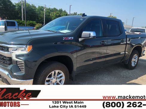 Used 2025 Chevrolet Silverado 1500 LT w/ Z71 Off-Road Package AWD/4WD image 1