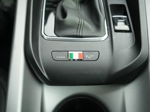 Used 2024 Alfa Romeo Tonale Ti w/ Active Assist Package image 34