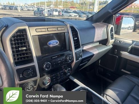 Used 2020 Ford F150 Lariat image 9