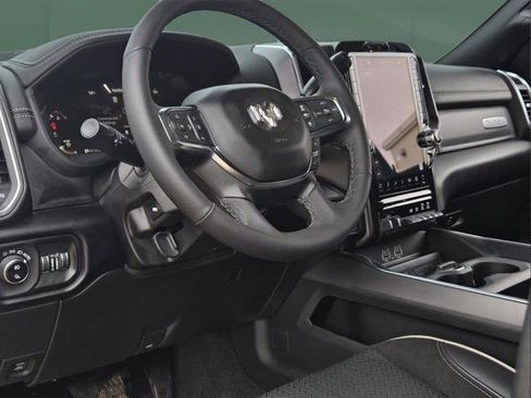 Used 2025 RAM 2500 Laramie w/ Night Edition image 19