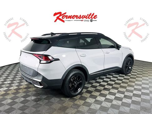 Used 2023 Kia Sportage X-Pro image 7