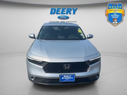 Used 2024 Honda Accord EX image 18