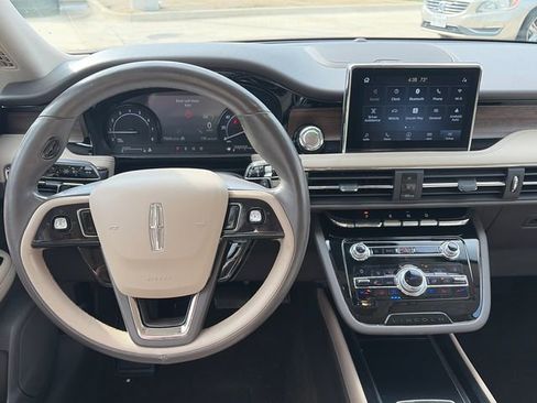 Used 2020 Lincoln Corsair Reserve w/ Elements Package image 14