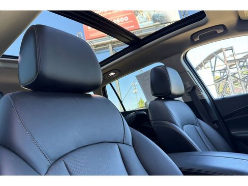 Used 2017 Buick Envision Essence AWD/4WD image 19