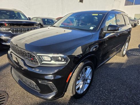 Certified 2023 Dodge Durango GT image 2