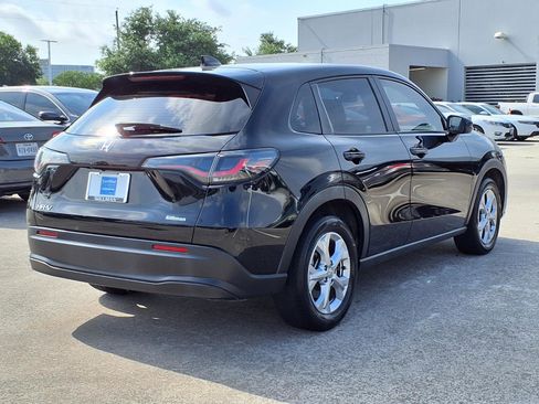 Used 2023 Honda HR-V LX image 24