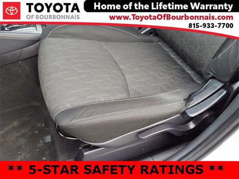 Used 2021 Mitsubishi Outlander Sport SE image 15