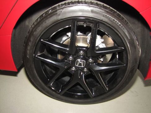 Certified 2024 Honda Civic Sport image 25