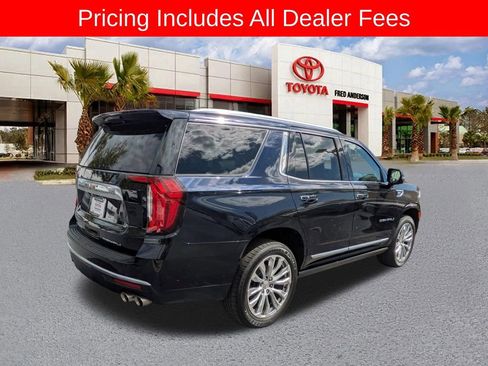 Used 2022 GMC Yukon Denali w/ Advanced Technology Package AWD/4WD image 4