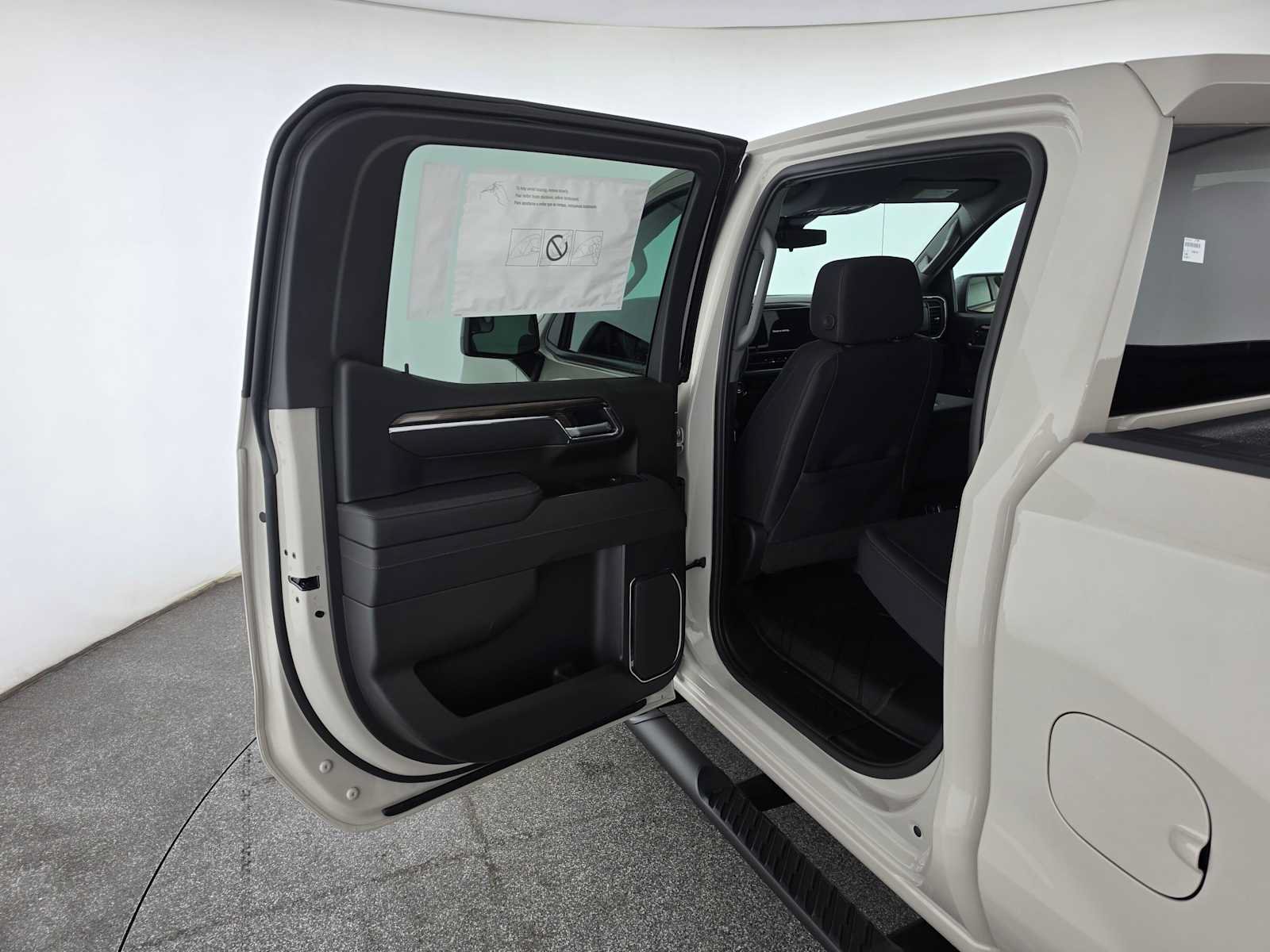New 2026 Chevrolet Silverado 1500 RST w/ RST Select Package RWD image 15