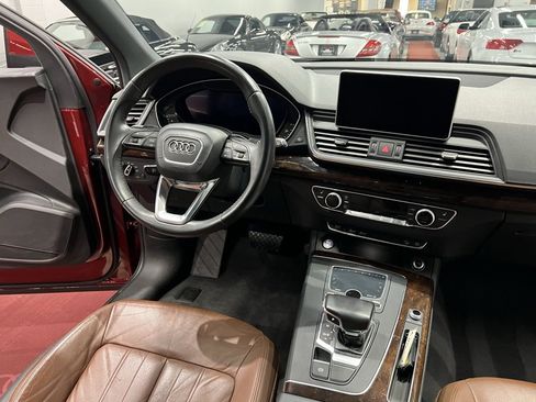 Used 2018 Audi Q5 2.0T Premium image 28