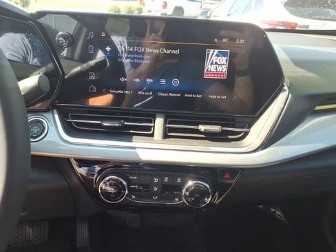 New 2026 Chevrolet Trax LT FWD image 13