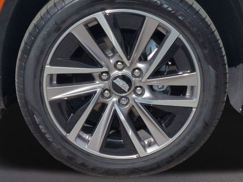 Used 2026 Cadillac Vistiq Sport image 19