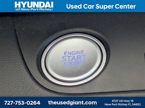 Certified 2024 Hyundai Elantra Blue image 33
