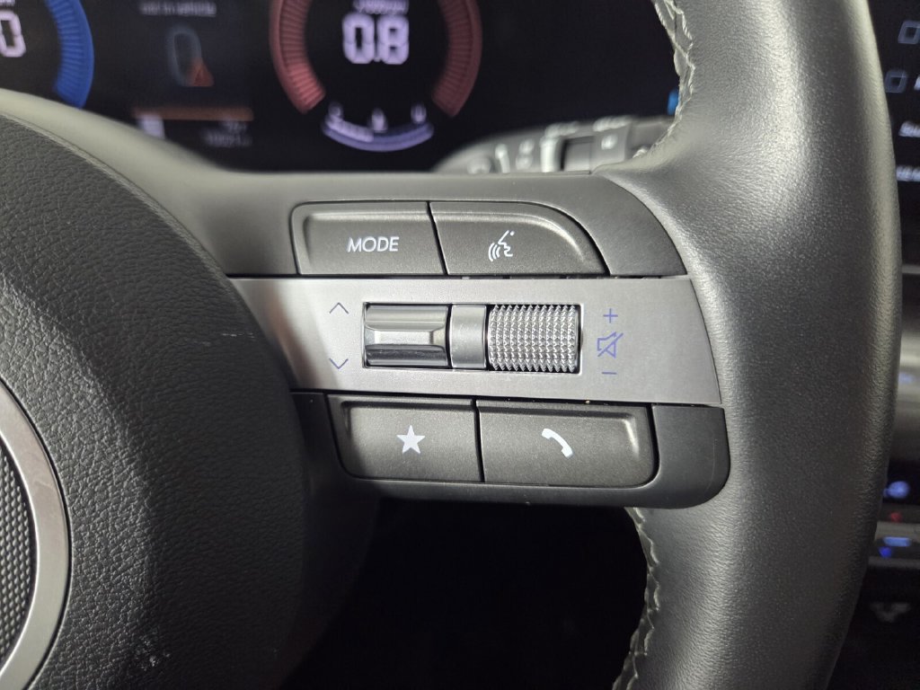 Used 2026 Hyundai Kona SEL Sport FWD image 16