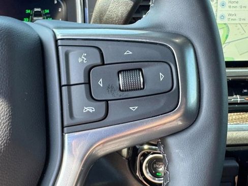Used 2025 Chevrolet Silverado 1500 RST w/ Z71 Off-Road Package AWD/4WD image 19