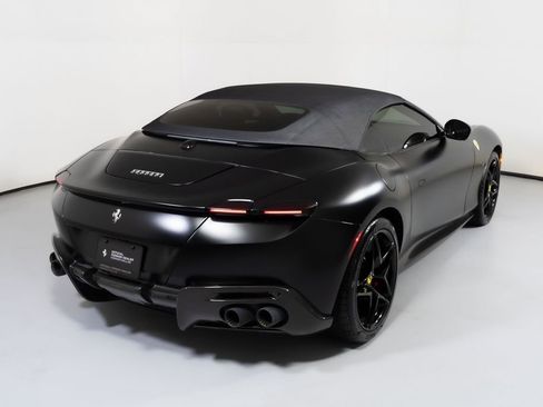 Used 2025 Ferrari Roma Spider image 19