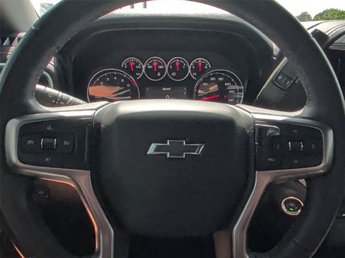 Used 2020 Chevrolet Silverado 1500 LT Trail Boss AWD/4WD image 23