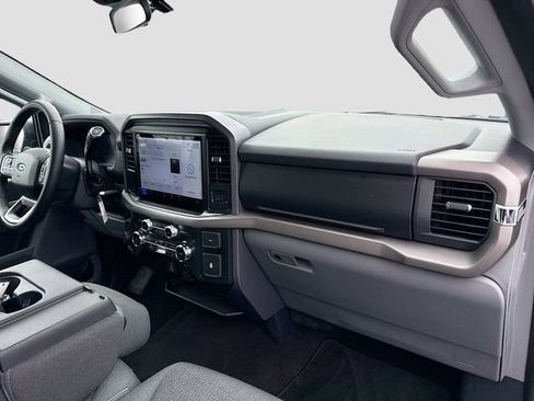 Certified 2025 Ford F150 XLT w/ Equipment Group 301A Standard image 29