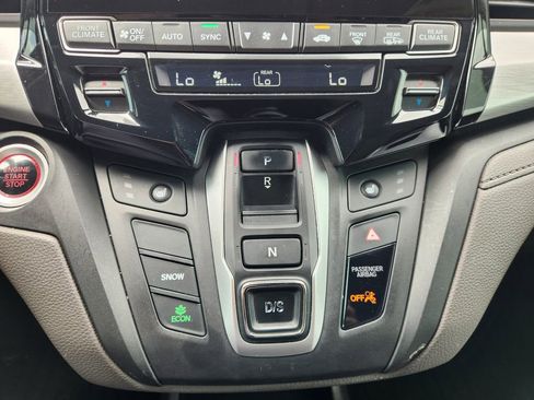 Used 2019 Honda Odyssey EX image 19
